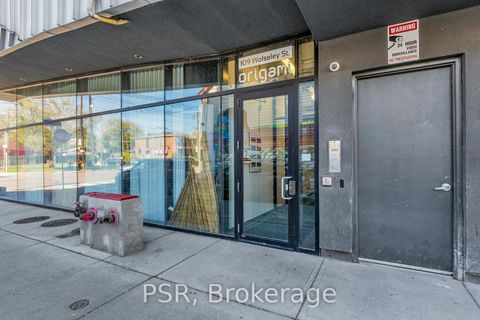 Photo 3 at 502 - 109 Wolseley Street, Bellwoods, Toronto