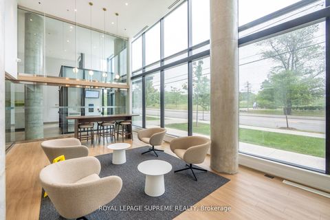 Photo 12 at 925 - 3100 Keele Street, CFB, Toronto