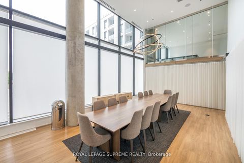Photo 13 at 925 - 3100 Keele Street, CFB, Toronto