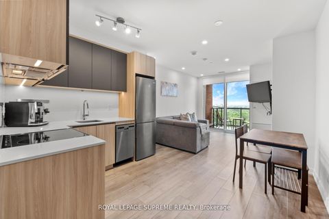 Photo 18 at 925 - 3100 Keele Street, CFB, Toronto