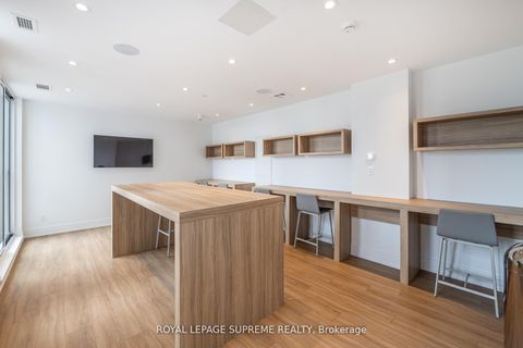 Photo 21 at 925 - 3100 Keele Street, CFB, Toronto