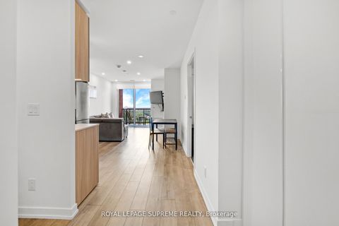 Photo 44 at 925 - 3100 Keele Street, CFB, Toronto