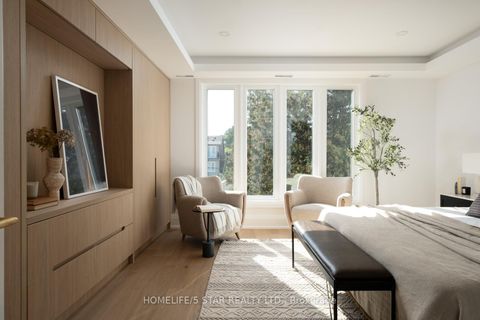 Photo 19 at 69 CONSTANCE Street, Swansea, Toronto