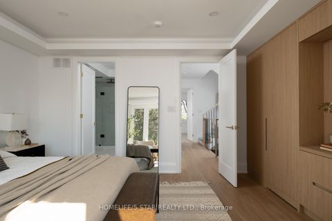 Photo 21 at 69 CONSTANCE Street, Swansea, Toronto