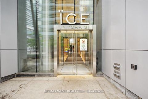 Photo 1 at 512 - 14 York Street, Waterfront Communities C1, Toronto