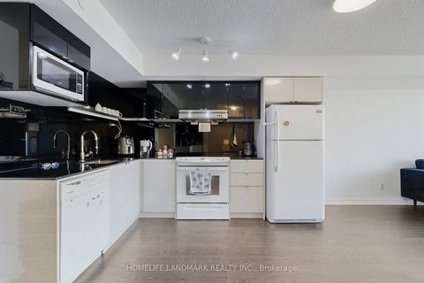 Photo 16 at 1509 - 72 Esther Shiner Boulevard, Bayview Village, Toronto