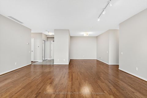 Photo 14 at PH101 - 8 Hillcrest Avenue, Willowdale East, Toronto
