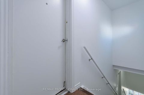 Photo 17 at 945 Logan Avenue, Danforth, Toronto