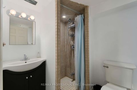 Photo 31 at 945 Logan Avenue, Danforth, Toronto
