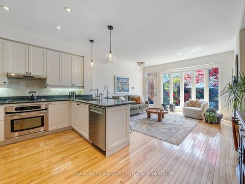 Photo 3 at 116 Boardwalk Drive, The Beaches, Toronto