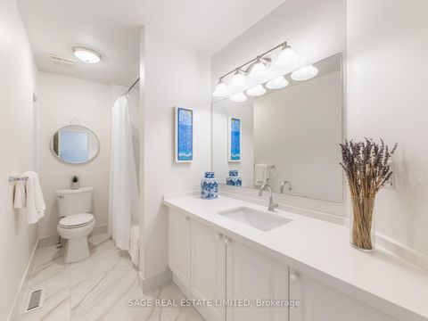 Photo 17 at 116 Boardwalk Drive, The Beaches, Toronto