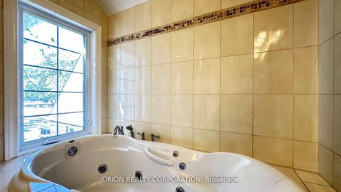 Photo 18 at 20 Holgate Street, Allandale, Barrie