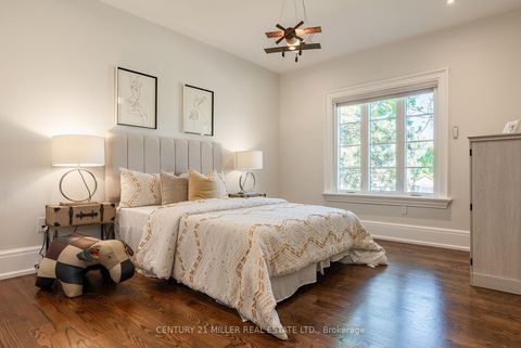 Photo 30 at 391 Sandhurst Drive, WO West, Oakville