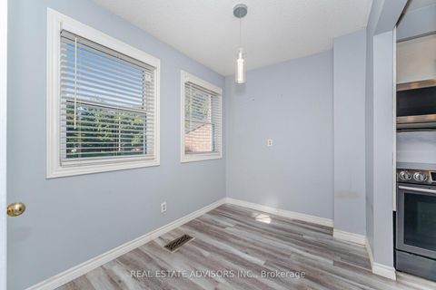 Photo 8 at 25 - 1320 Hampton Street, FA Falgarwood, Oakville
