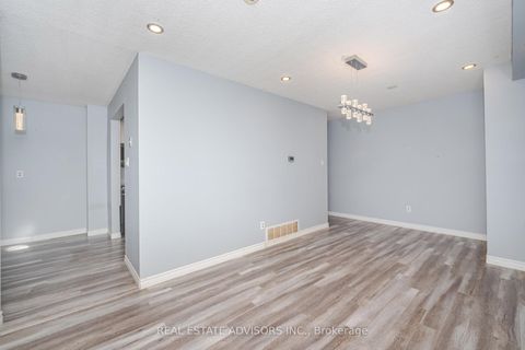 Photo 10 at 25 - 1320 Hampton Street, FA Falgarwood, Oakville