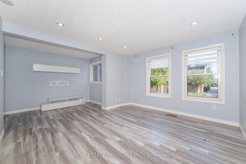 Photo 11 at 25 - 1320 Hampton Street, FA Falgarwood, Oakville