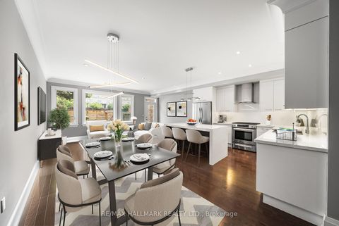 Photo 3 at 19 Hycrest Avenue, Willowdale East, Toronto