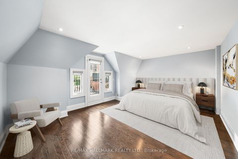 Photo 16 at 19 Hycrest Avenue, Willowdale East, Toronto