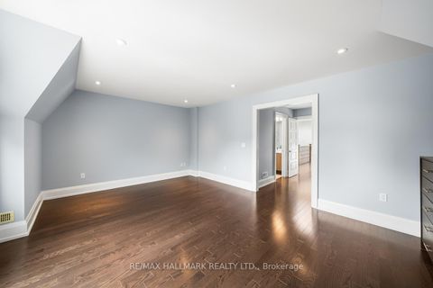 Photo 18 at 19 Hycrest Avenue, Willowdale East, Toronto