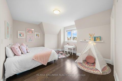 Photo 21 at 19 Hycrest Avenue, Willowdale East, Toronto