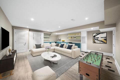 Photo 34 at 19 Hycrest Avenue, Willowdale East, Toronto