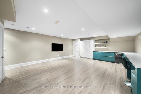 Photo 35 at 19 Hycrest Avenue, Willowdale East, Toronto