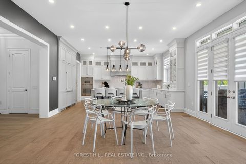 Photo 17 at 71 Sofia Olivia Crescent, Patterson, Vaughan