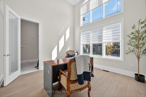 Photo 27 at 71 Sofia Olivia Crescent, Patterson, Vaughan