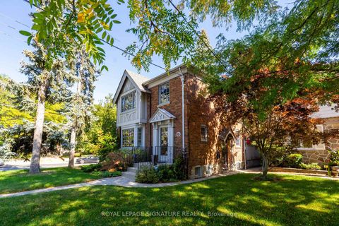 Photo 1 at 221 Hanna Road, Leaside, Toronto