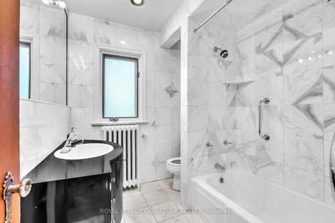 Photo 26 at 221 Hanna Road, Leaside, Toronto