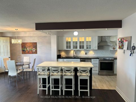 Photo 5 at 709 - 155 Marlee Avenue, Belgravia, Toronto