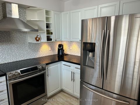 Photo 6 at 709 - 155 Marlee Avenue, Belgravia, Toronto