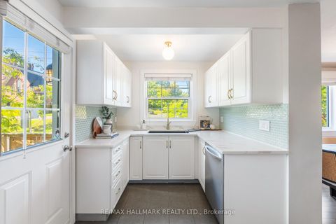Photo 10 at 1 Heyworth Crescent, Danforth, Toronto