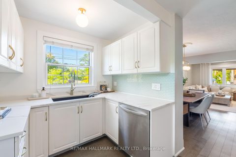 Photo 13 at 1 Heyworth Crescent, Danforth, Toronto