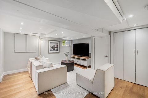 Photo 23 at 1 Heyworth Crescent, Danforth, Toronto