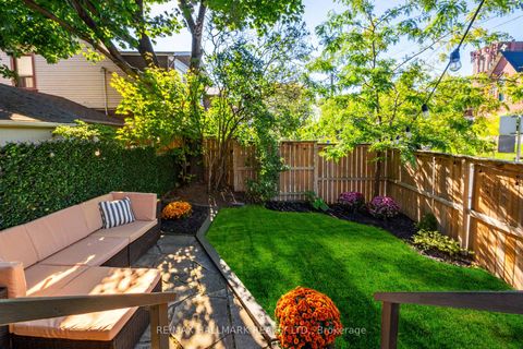 Photo 26 at 1 Heyworth Crescent, Danforth, Toronto