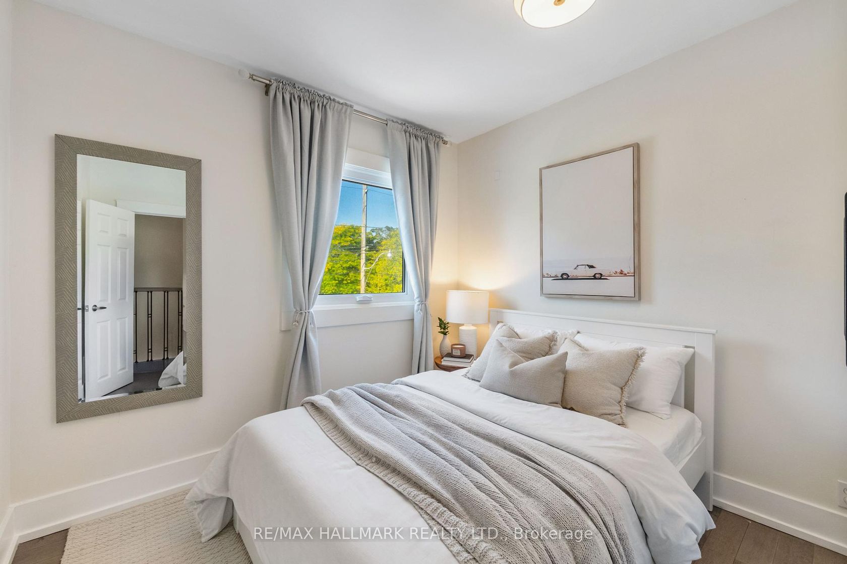 Photo 19 at 1 Heyworth Crescent, Danforth, Toronto Photo 19 at 1 Heyworth Crescent, Danforth, Toronto