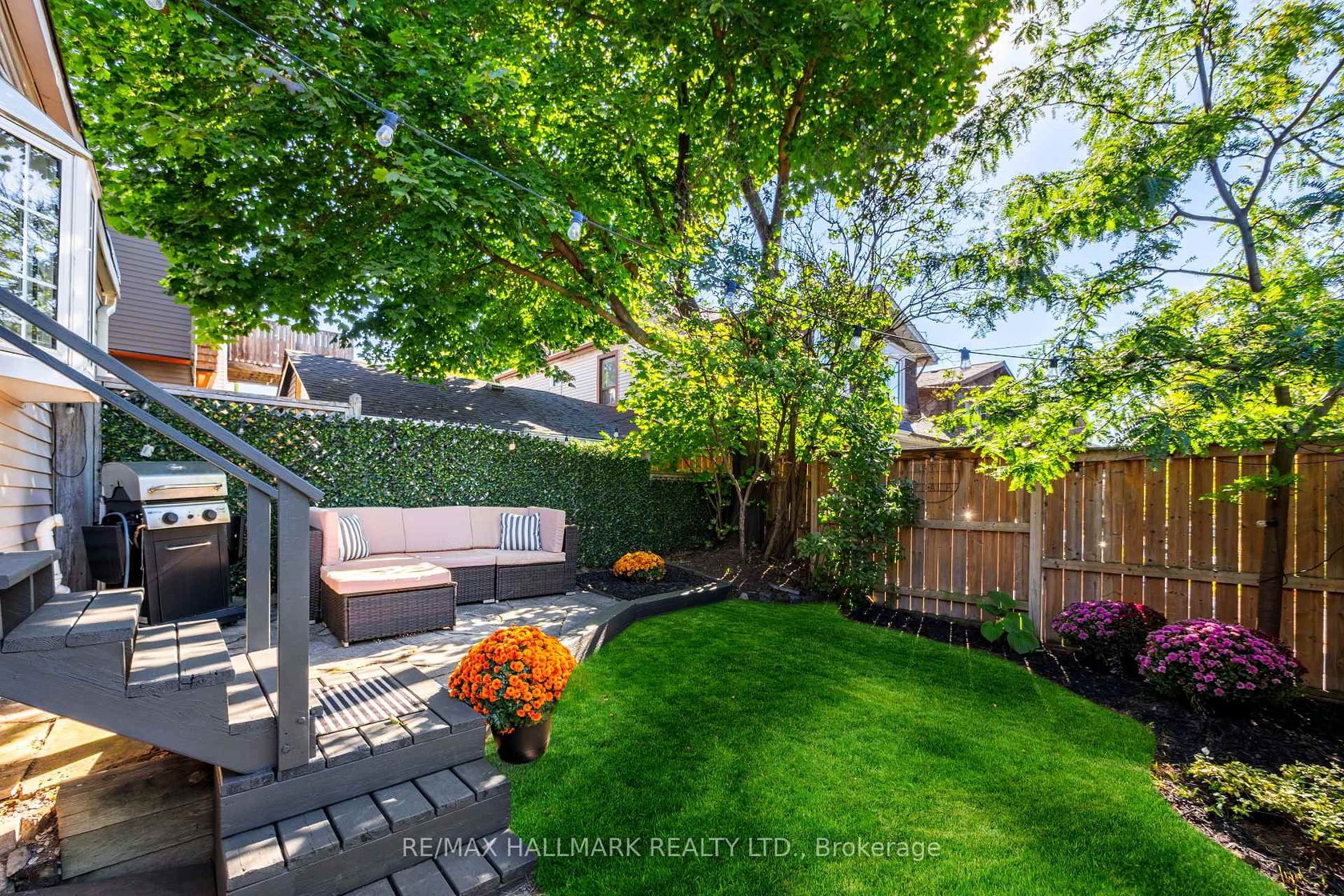 Photo 30 at 1 Heyworth Crescent, Danforth, Toronto Photo 30 at 1 Heyworth Crescent, Danforth, Toronto