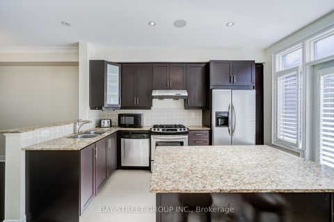 Photo 11 at 51 Lobo Mews, City Centre West, Toronto