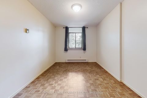 Photo 13 at 5-213 - 50 Old Kingston Road, West Hill, Toronto