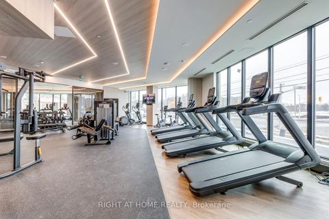 Photo 27 at 136 - 2501 Saw Whet Boulevard, GA Glen Abbey, Oakville