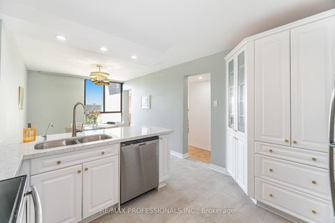 Photo 17 at B4 - 284 Mill Road, Markland Wood, Toronto