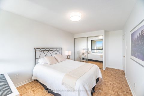 Photo 19 at B4 - 284 Mill Road, Markland Wood, Toronto