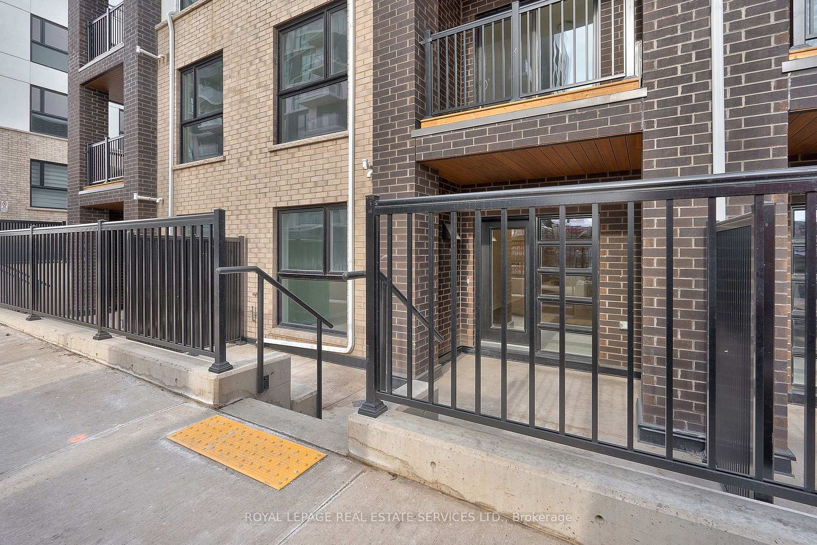 118 - 349 Wheat Boom Drive, JM Joshua Meadows, Oakville 