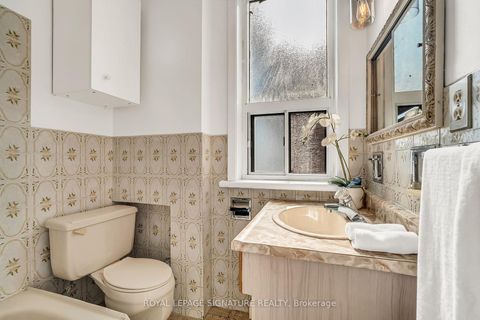 Photo 36 at 667 Shaw Street, Little Italy, Toronto