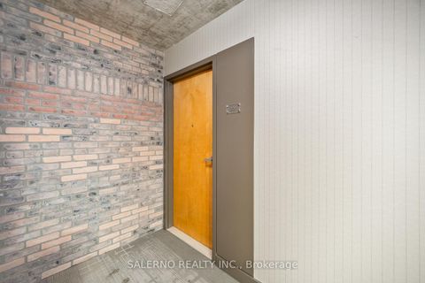 Photo 6 at 301 - 70 Mill Street, Waterfront Communities C8, Toronto