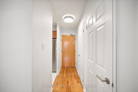 Photo 7 at 301 - 70 Mill Street, Waterfront Communities C8, Toronto