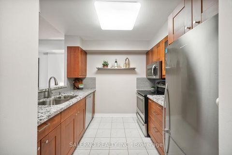 Photo 8 at 301 - 70 Mill Street, Waterfront Communities C8, Toronto