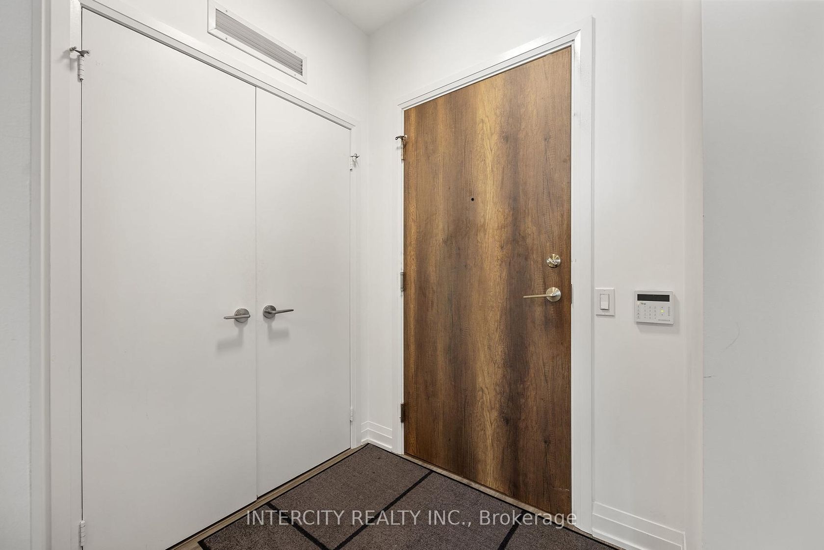 2605 - 251 Manitoba Street, Mimico, Toronto 