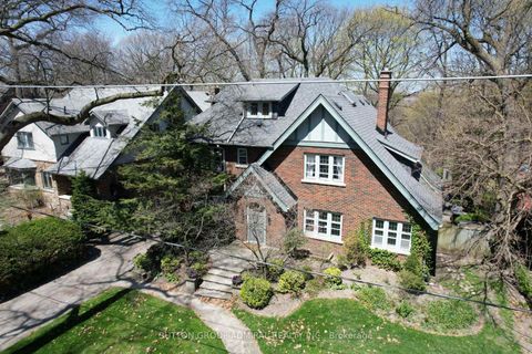 Photo 2 at 72 Baby Point Road, Lambton Baby Point, Toronto Photo 2 at 72 Baby Point Road, Lambton Baby Point, Toronto